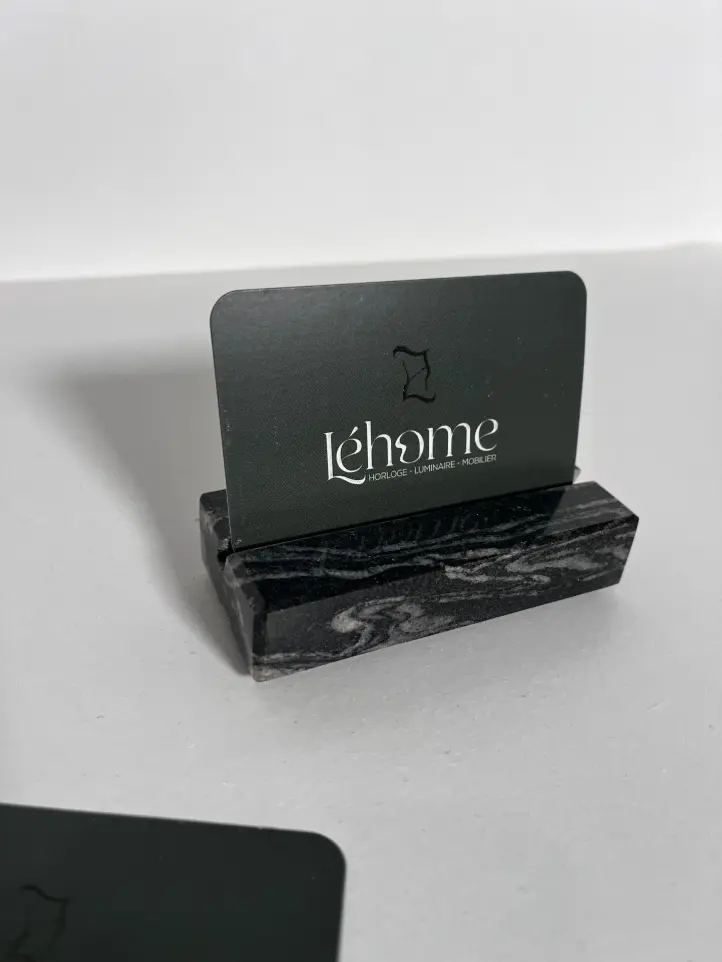 [Linea] Linea - Porte-cartes de visite en granit Black Cosmic