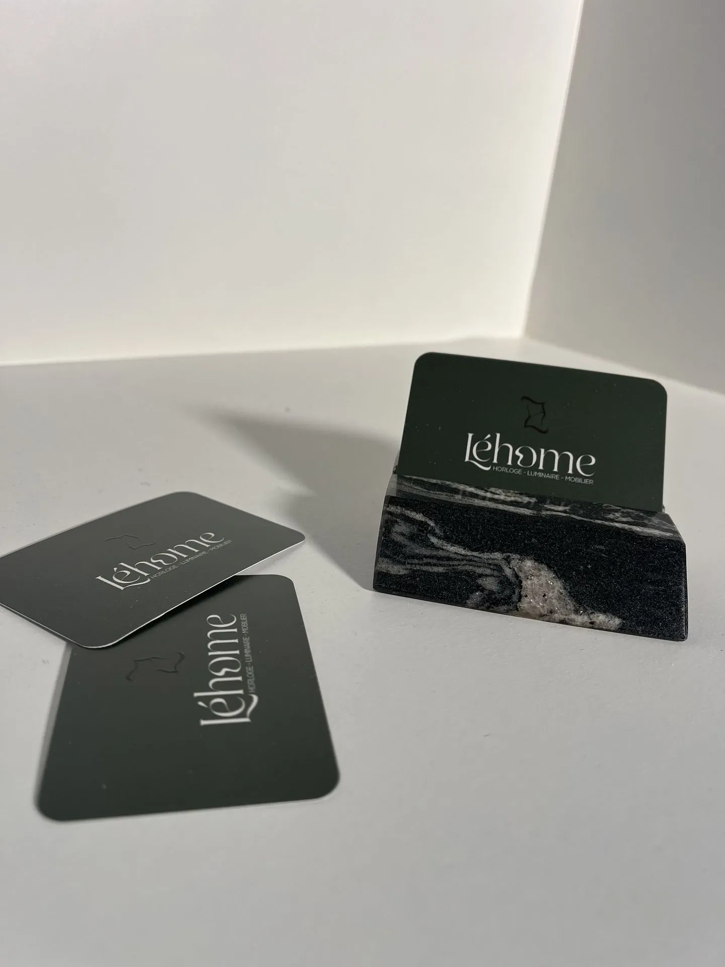 Angla - Porte-cartes de visite en granit Black Cosmic