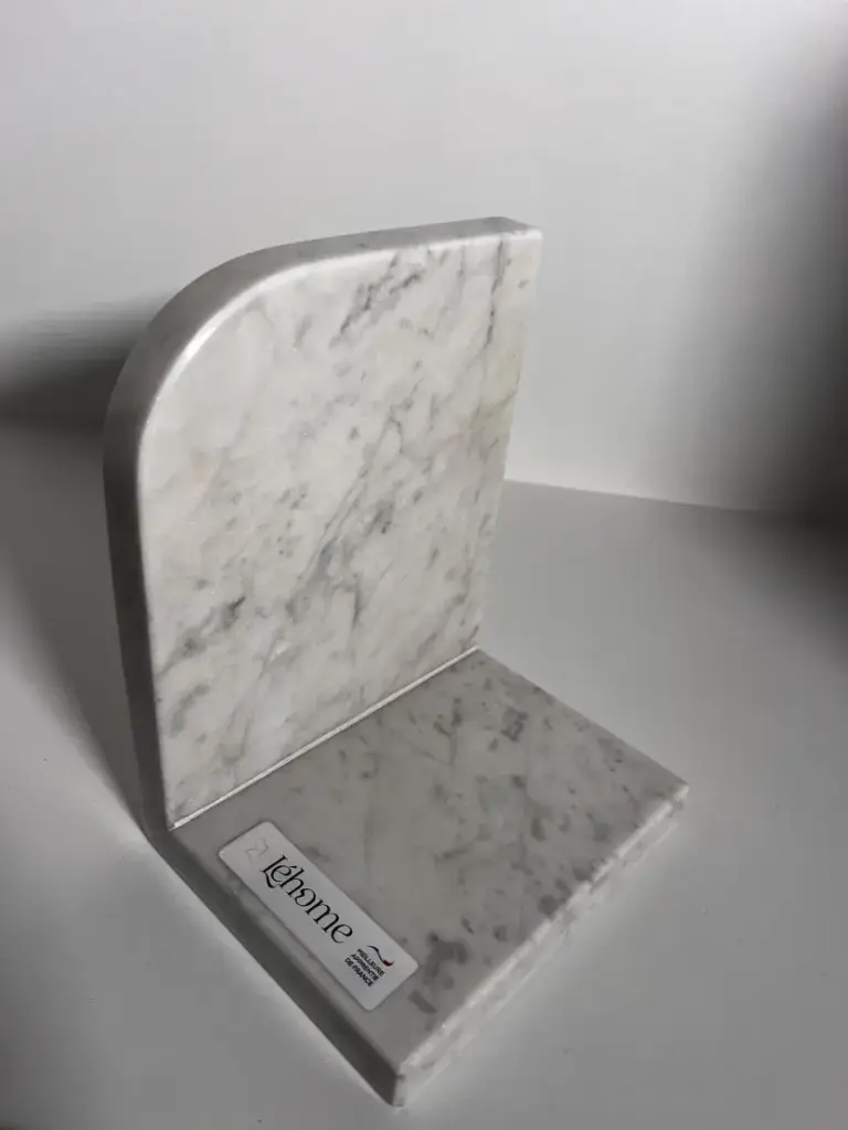 [Liber_Albus] Liber Albus - Serre-livres en marbre de Carrare